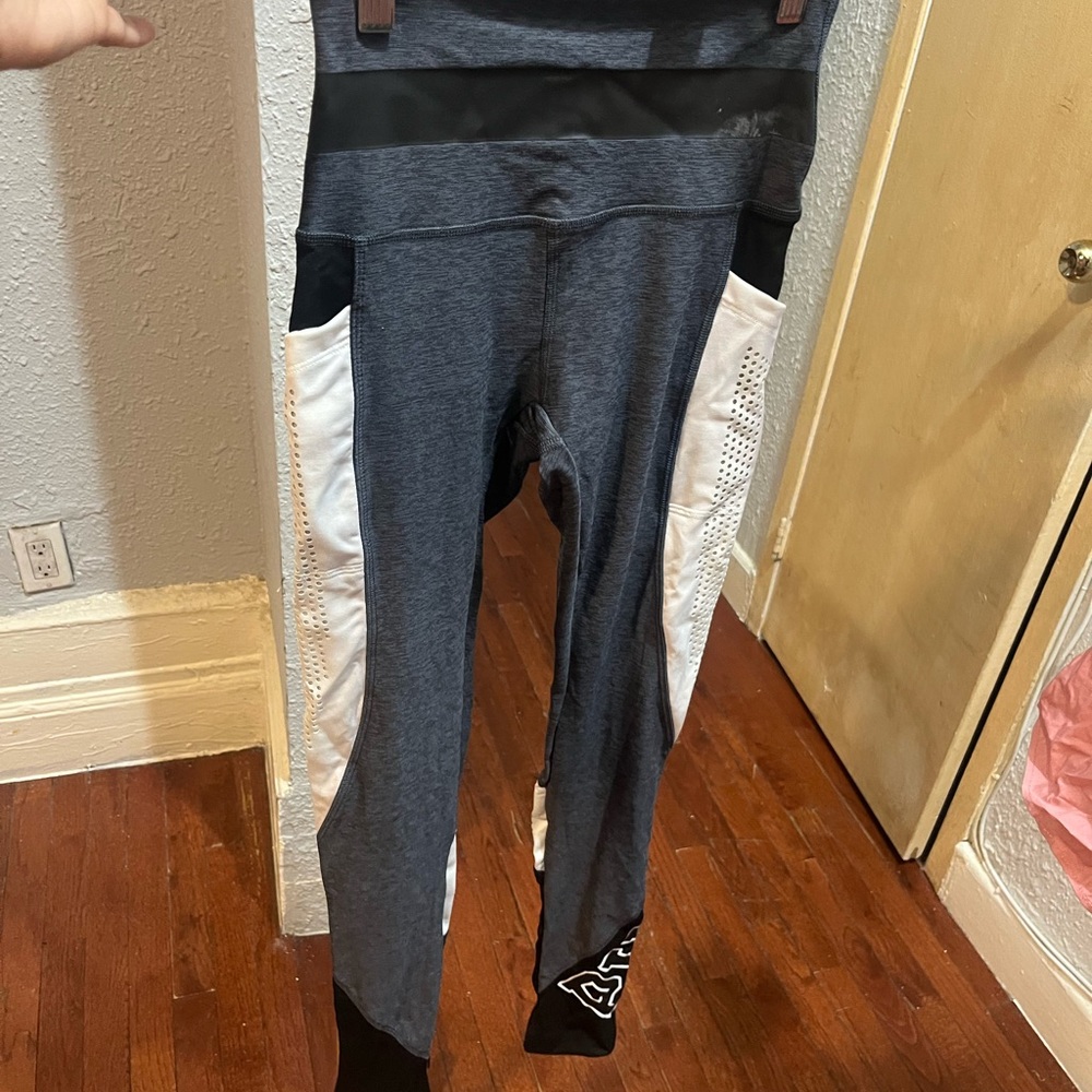 Women Gray and White Legging